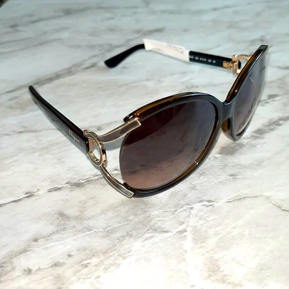 Salvatore Ferragamo | Accessories | New Salvatore Ferragamo  display picture 3